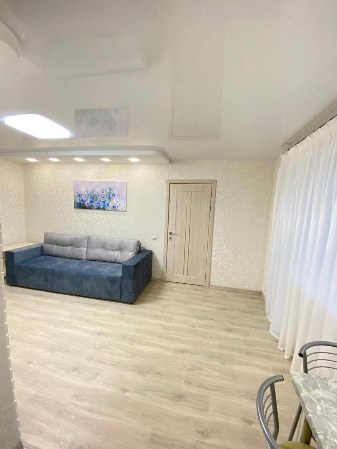 Suite Mira Avenue Center Двухкомнатная Квартира В Центре Возле Тц Цум Chernihiv Bagian luar foto